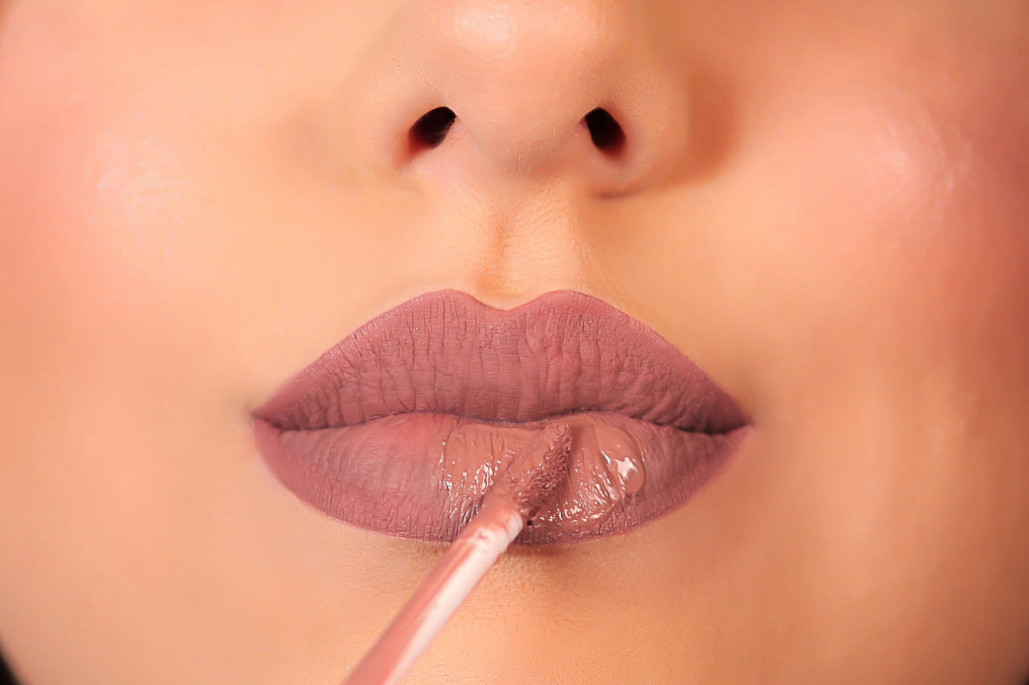 Lápiz labial líquido mate - chocolate